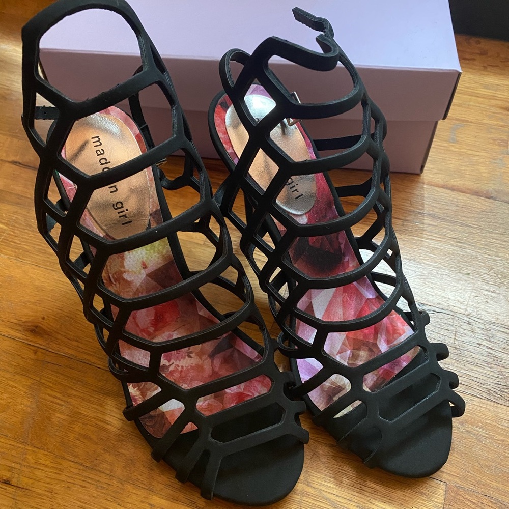 Madden Girl Directt Heels